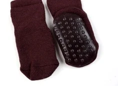 MP grape skin strømper uld med gummisåler